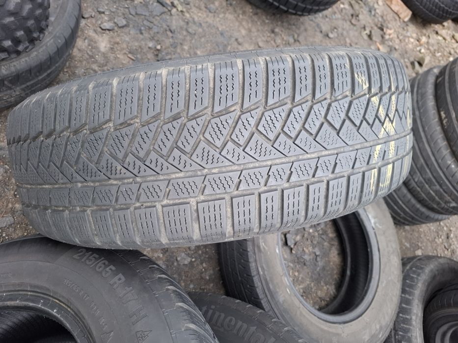 Vand 1 sau 2 sau 4 anvelope 215 65 17 continental de iarna dot 2019