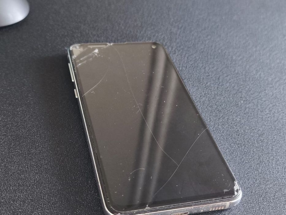 Samsung Galaxy S10e