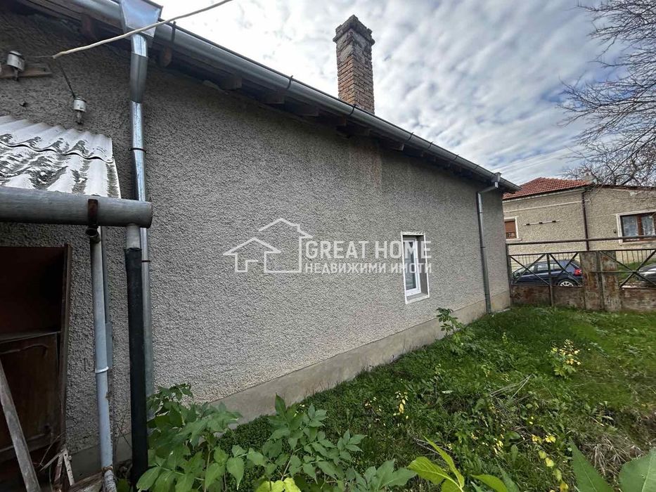 Тухлена къща в с.Съединение!!! гр. Търговище!!! 120 кв.м