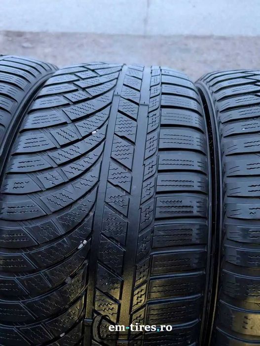 255/40 R20 • Iarna • Kumho WinterCraft WP72 101W | 4 buc | Pret/buc