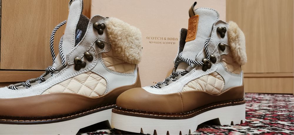 Scotch and soda боти