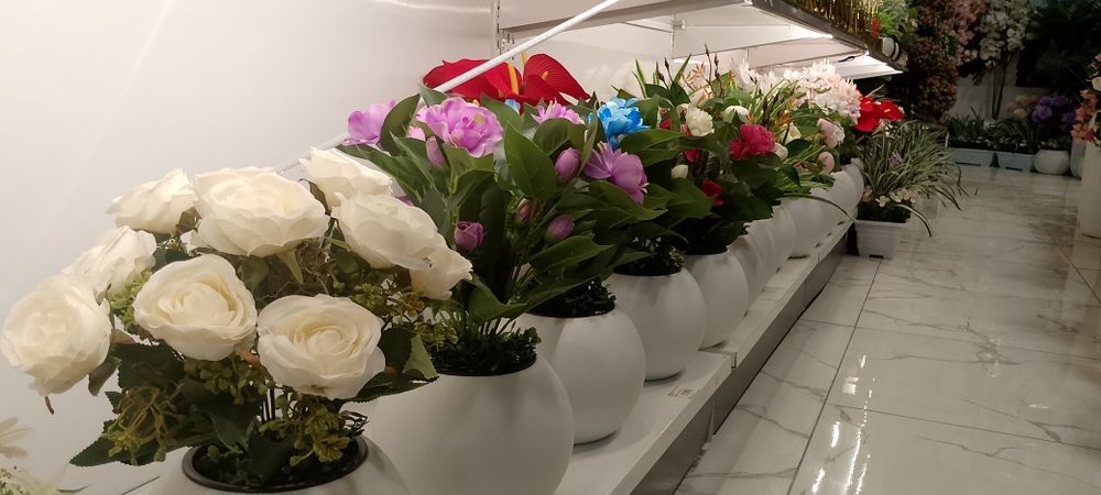 Суний гуллар ва дарахтлар Искусственные цветы и деревья в причислены