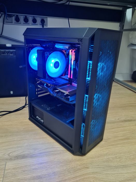 Геймърски компютър i5 11400f
