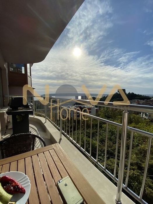 Дава се под наем Тристаен апартамент в Варна, Бриз - 80 кв.м за 707.88 € - Снимка #4