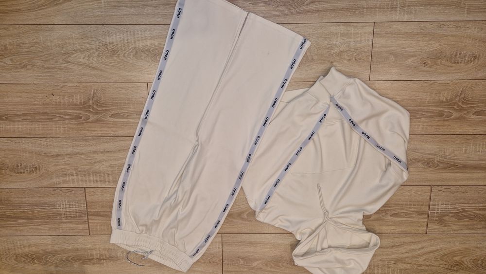 Дамски анцунг Hugo