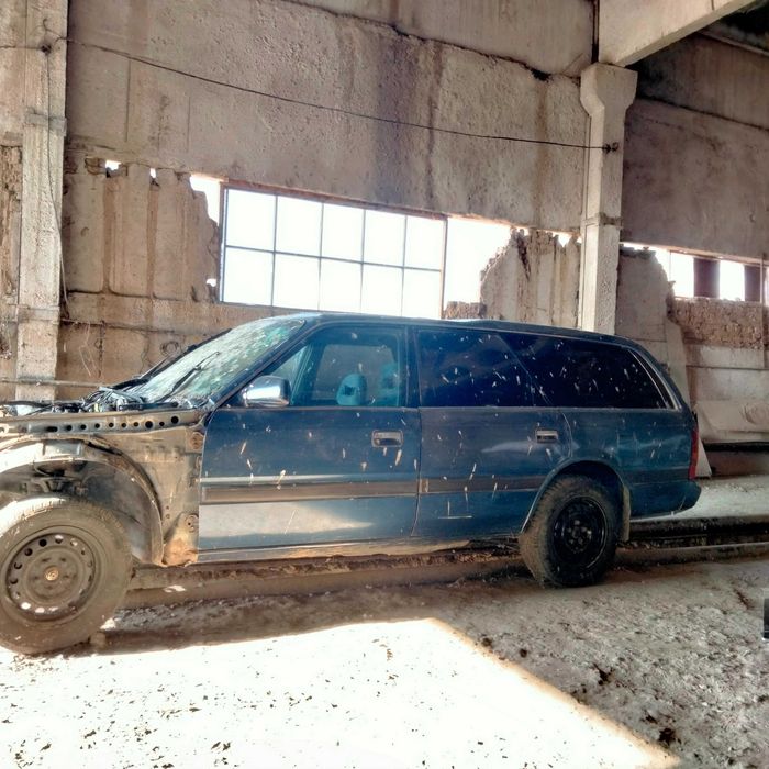 Продам mazda 626