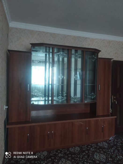 Mexmonxona mebeli sotiladi