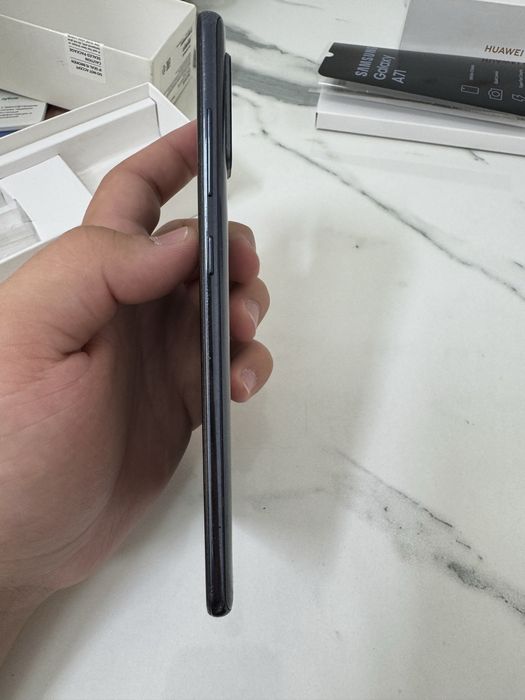 Samsung galaxy A71 128гб