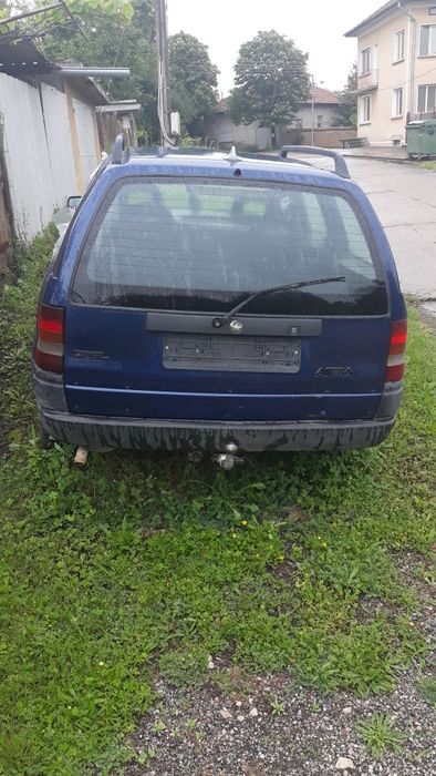 Opel Astra f 1.6 на части