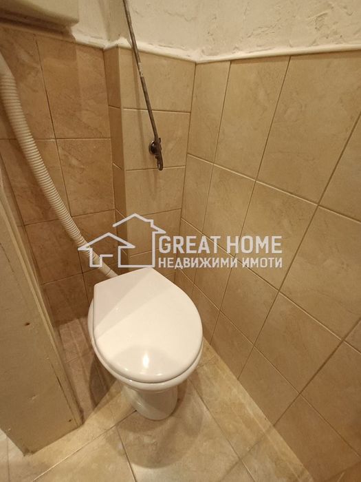 Дава се под наем Тристаен апартамент в Търговище, Център - 70 кв.м за 229.5 € - Снимка #10