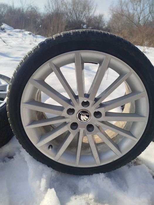 Jante 225/40R18 cu cauciucuri bune MS