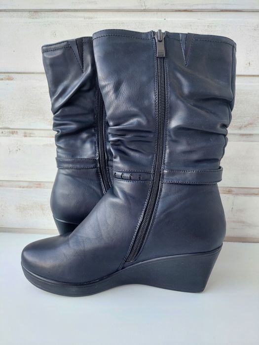 Боти/ботуши на платформа 38номер