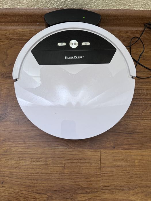 Vând robot Silvercrest