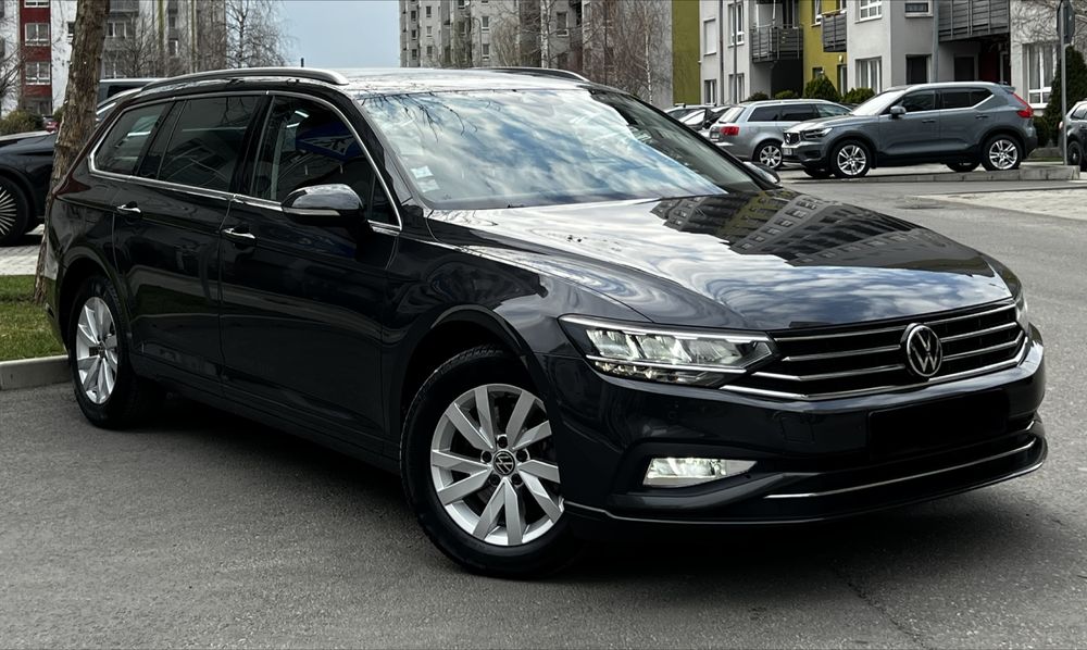 VOLKSWAGEN Passat 2021 — imagine 2