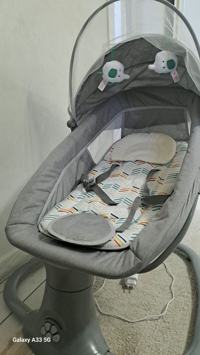 Шезлонг детский  для новорожденных