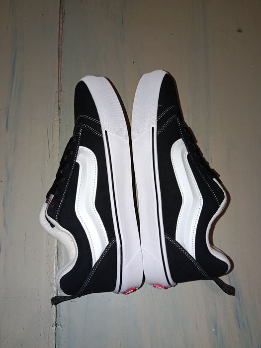 Новые Vans knu school