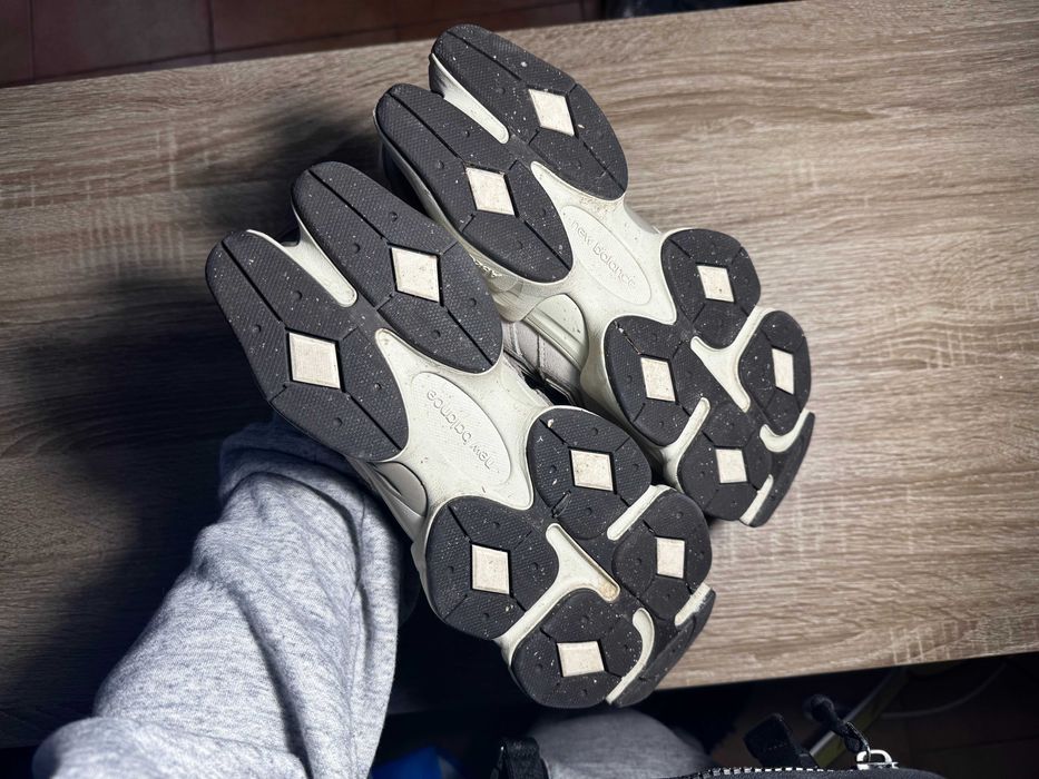 New Balance 9060 Arid Stone (Cordura)