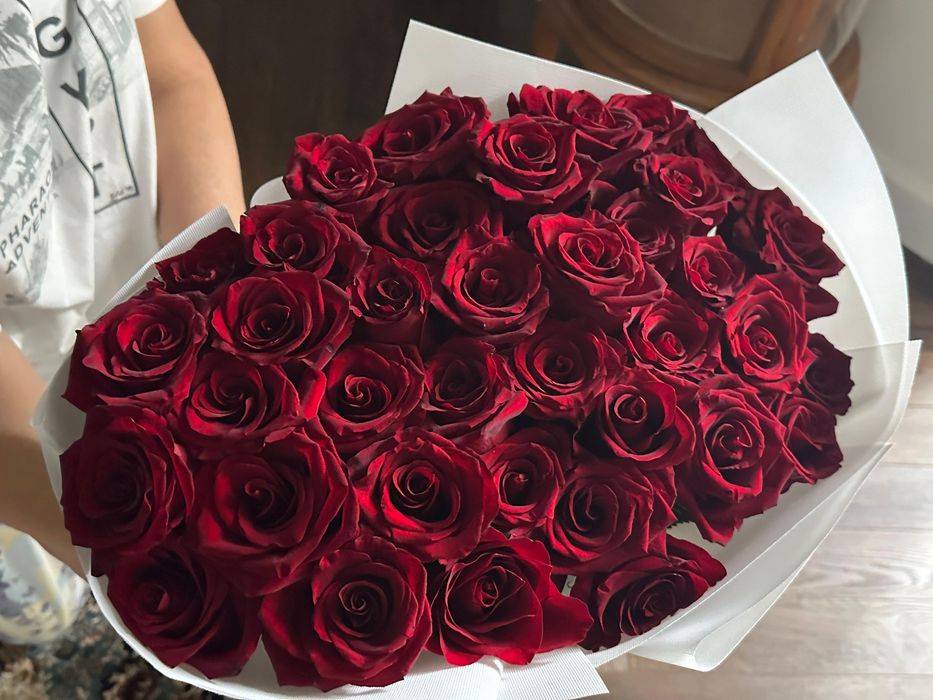 Розы 35 шт 65000
