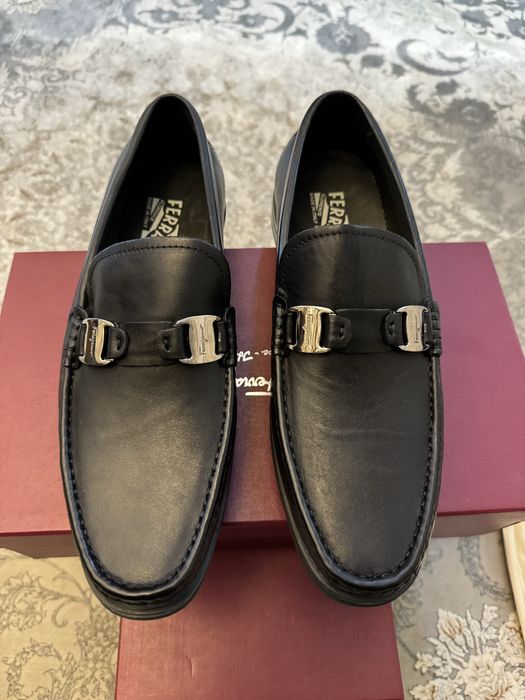 Продаются туфли хорошего импортного качества.