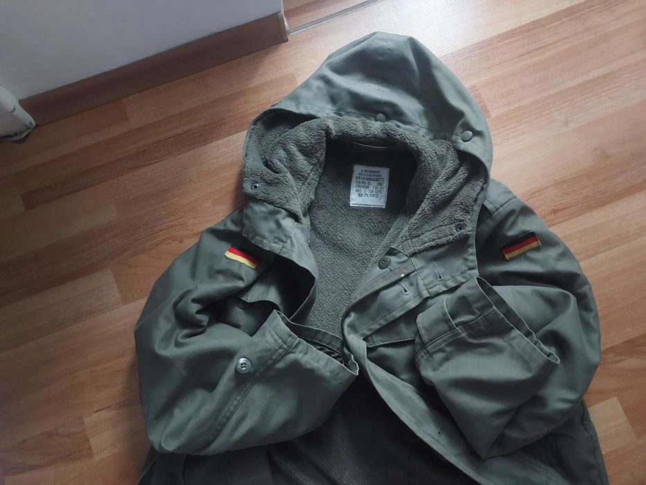 Яке Germany яке.