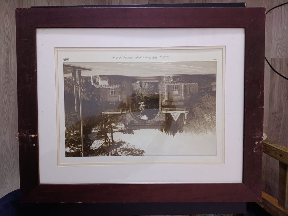Tablou de Colecție „Tunbridge Wells, Victoria Lodge, Calverley Park 2004” Fotografiată de Francis Frith Printat De Mașini oficial licențiate