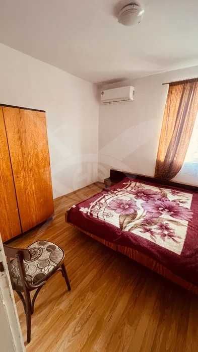 Дава се под наем Тристаен апартамент в Пловдив, Център - 90 кв.м за 425 € - Снимка #9