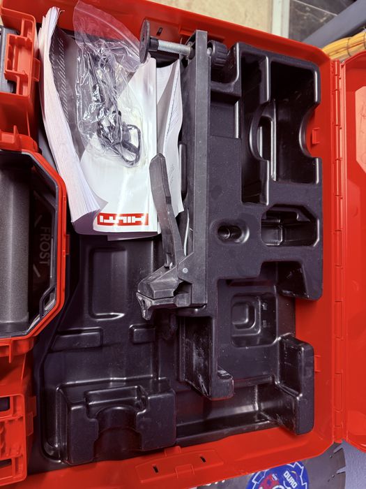 Laser Hilti PM 30
