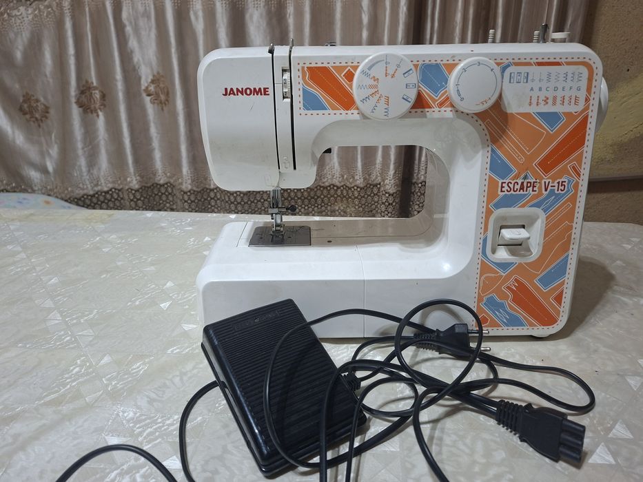 Швейный машинка Jonome