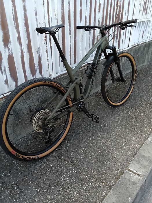 Bicicleta trek ful suspension