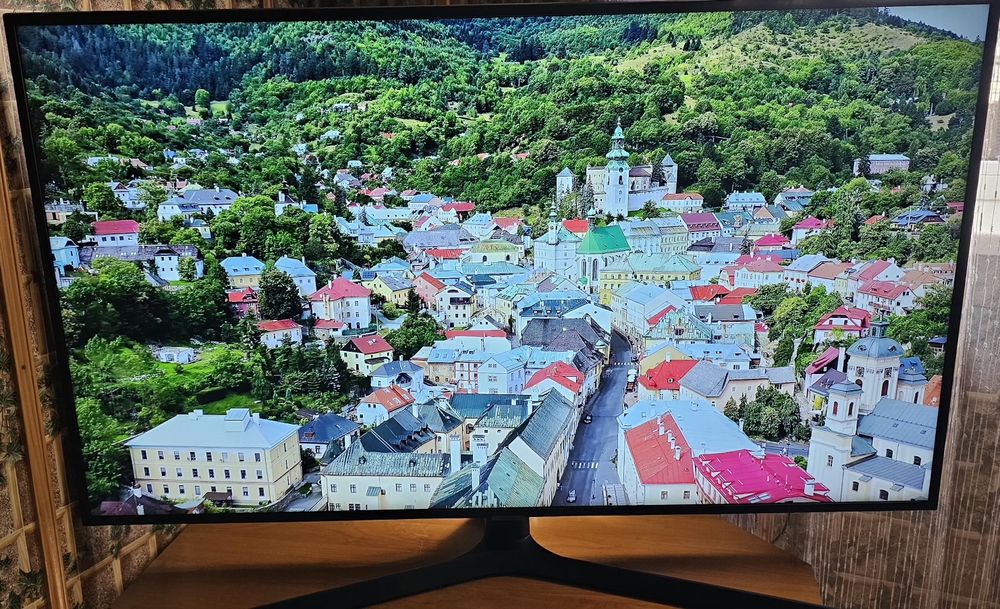 Самсунг 4К 50дюймов
