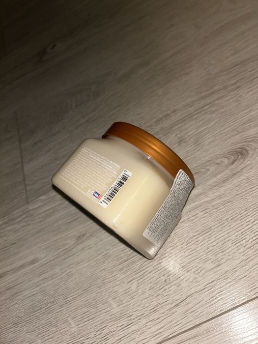 Scrub de corp Tree Hut (Vanilla cu sclipici)