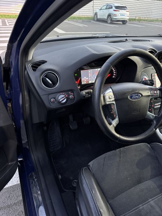 Ford mondeo sau schimb cu t5 doka