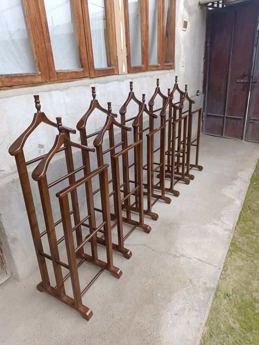 Вешалка для одежды kostum va shim uchun sifatli va baquvvat vishilka k