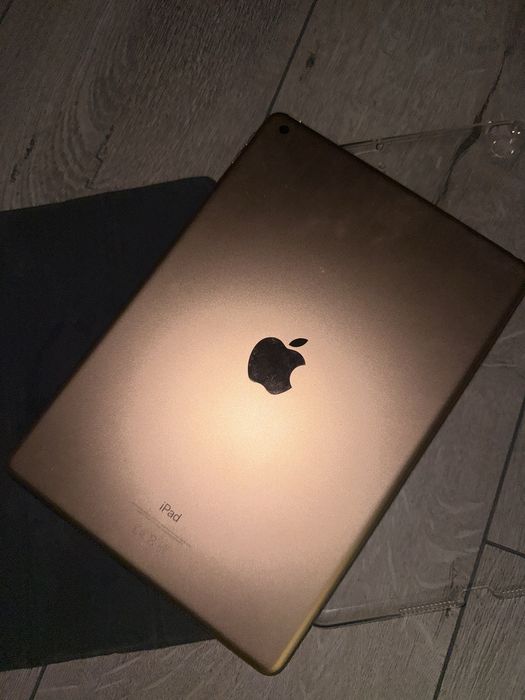 iPad 7-th generation
