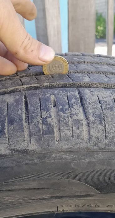 R14 185/65 литые диски с летней резиной