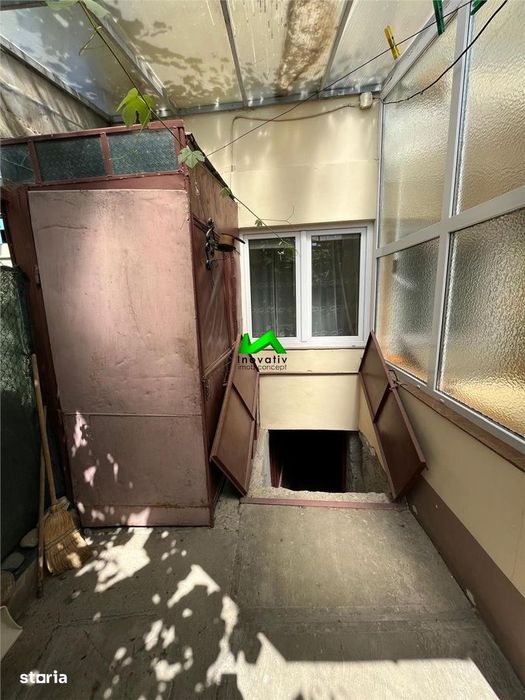 Casa de vanzare 3 camere pivnita Sibiu Lupeni
