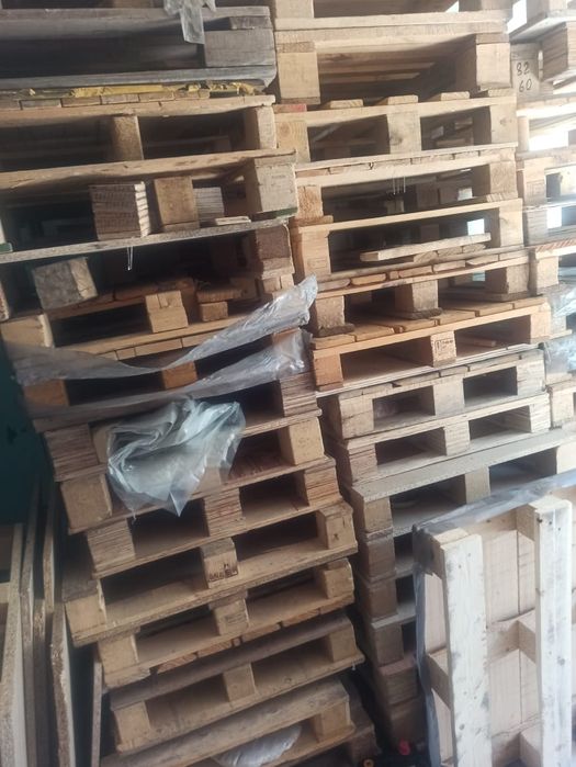 Продам палеты срочно