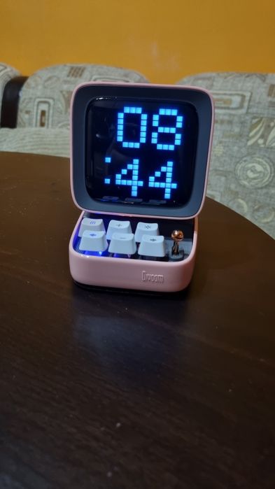 Divoom Ditoo Plus Розов