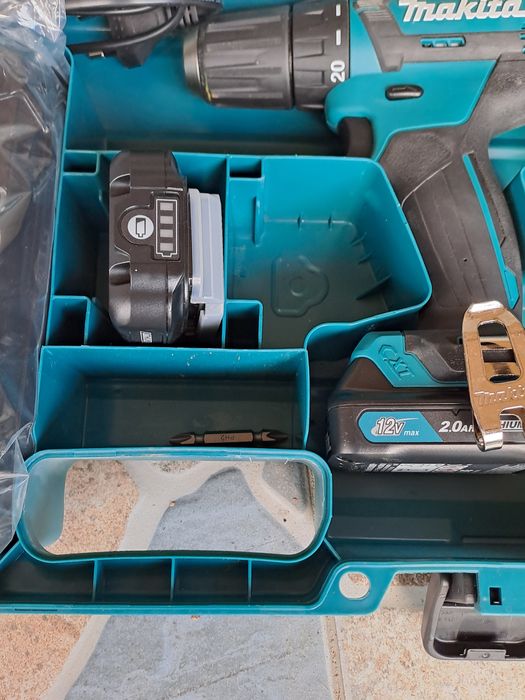 Bormașină Makita 12V