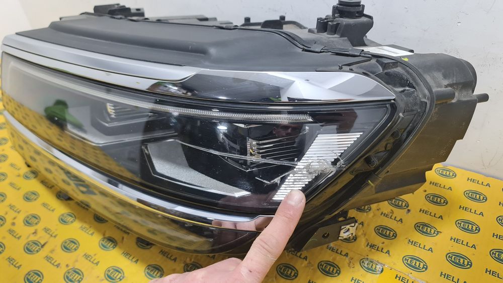 Far stanga led VW Tiguan 5N 5NN941081 2016+