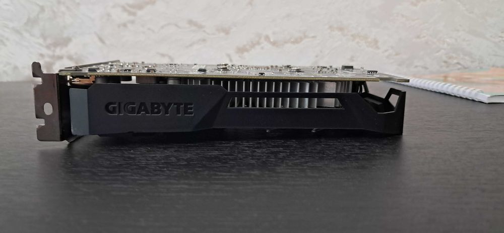 Видеокарта Gigabyte GTX 1050Ti 4Gb
