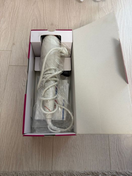 Ondulator automat Philips Seria 8000 cu SenseIQ (BHB887/BHB886) - Ca nou (folosit o singură dată)