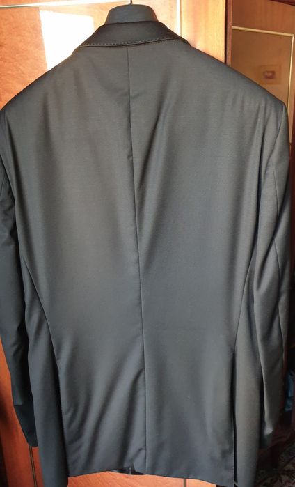 Costum ceremonie Cacharel superb