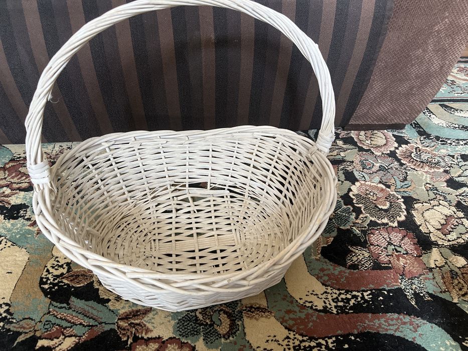 Продам корзины новые