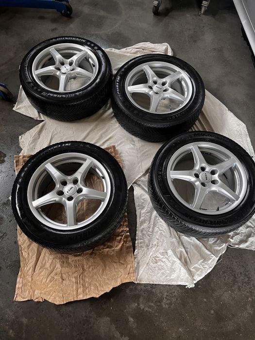 Jante/anvelope 225/55/17