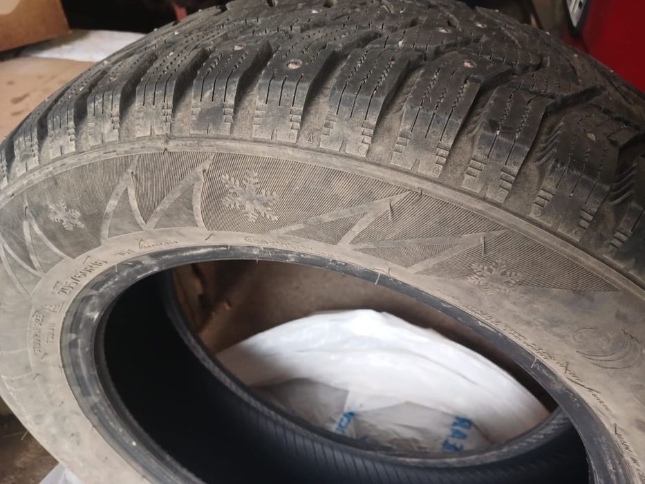 Продам зимнюю резину