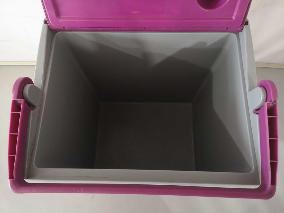 Хладилник 12V - Cellar 30L