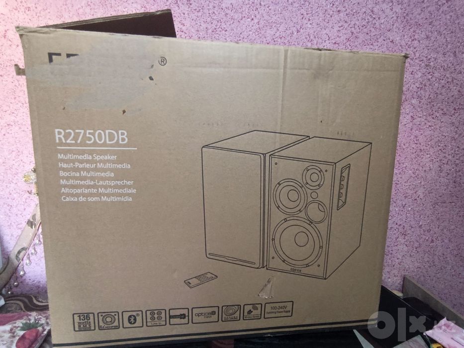 Edifier R2750DB 2.0 akustika, 136W RMS, Bluetooth