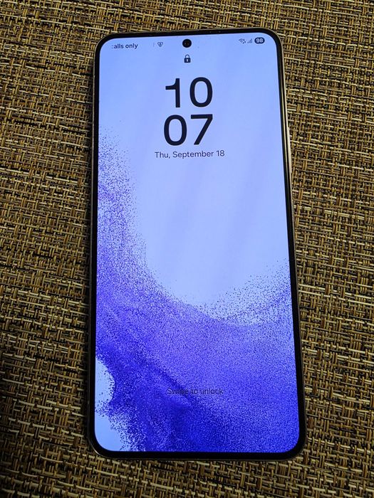 Samsung galaxy S22 256 GB purple