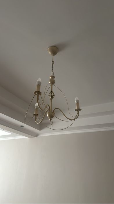 Продается люстра классика